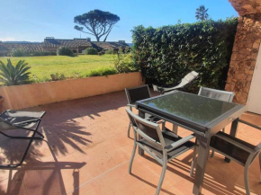 Appartement 3 pièces climatisé avec terrasse et piscine privée à Sainte-Maxime - FR-1-780-33